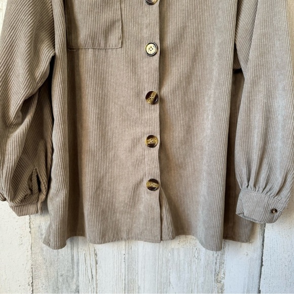 Nasty Gal Cream Corduroy Button Front Oversized Shirt Jacket Shacket Size 4 - Picture 5 of 10